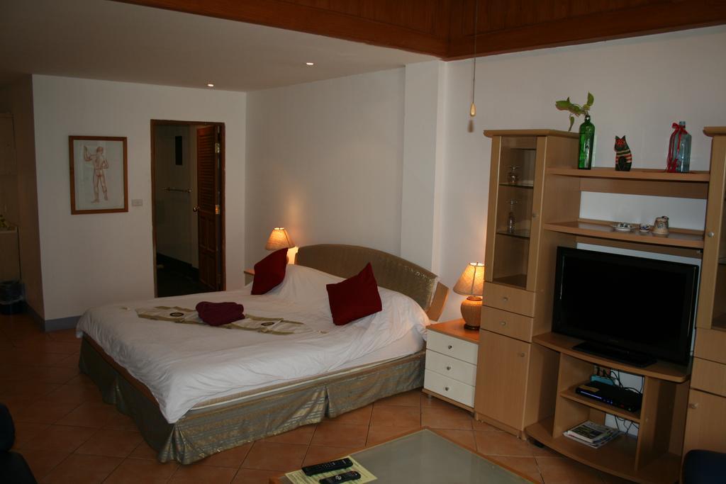 Aquarius Gay Guesthouse & Sauna Patong Rom bilde