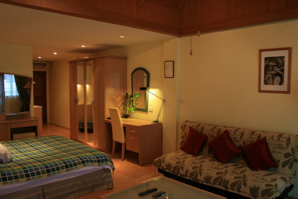 Aquarius Gay Guesthouse & Sauna Patong Eksteriør bilde