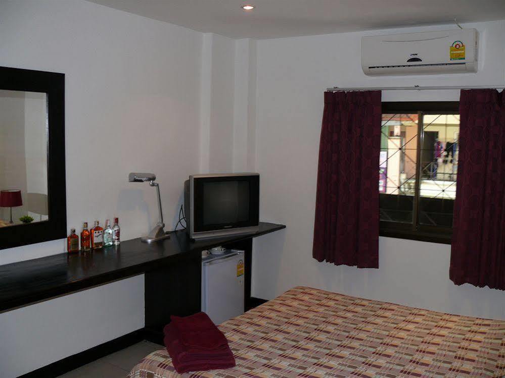 Aquarius Gay Guesthouse & Sauna Patong Eksteriør bilde