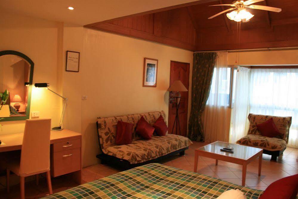 Aquarius Gay Guesthouse & Sauna Patong Eksteriør bilde